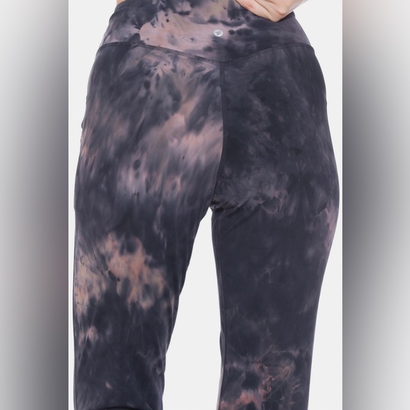 NEW Leggings Depot Purple Tie Dye High Waisted 7/8 Length Cropped Jogger Legging - Picture 7 of 8
